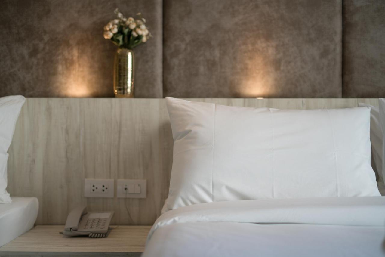 Destinaation Patong Boutique Hotel By The Sea Exterior foto