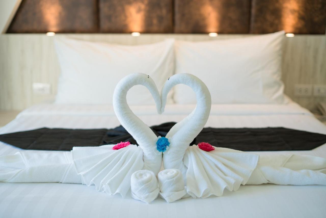 Destinaation Patong Boutique Hotel By The Sea Exterior foto