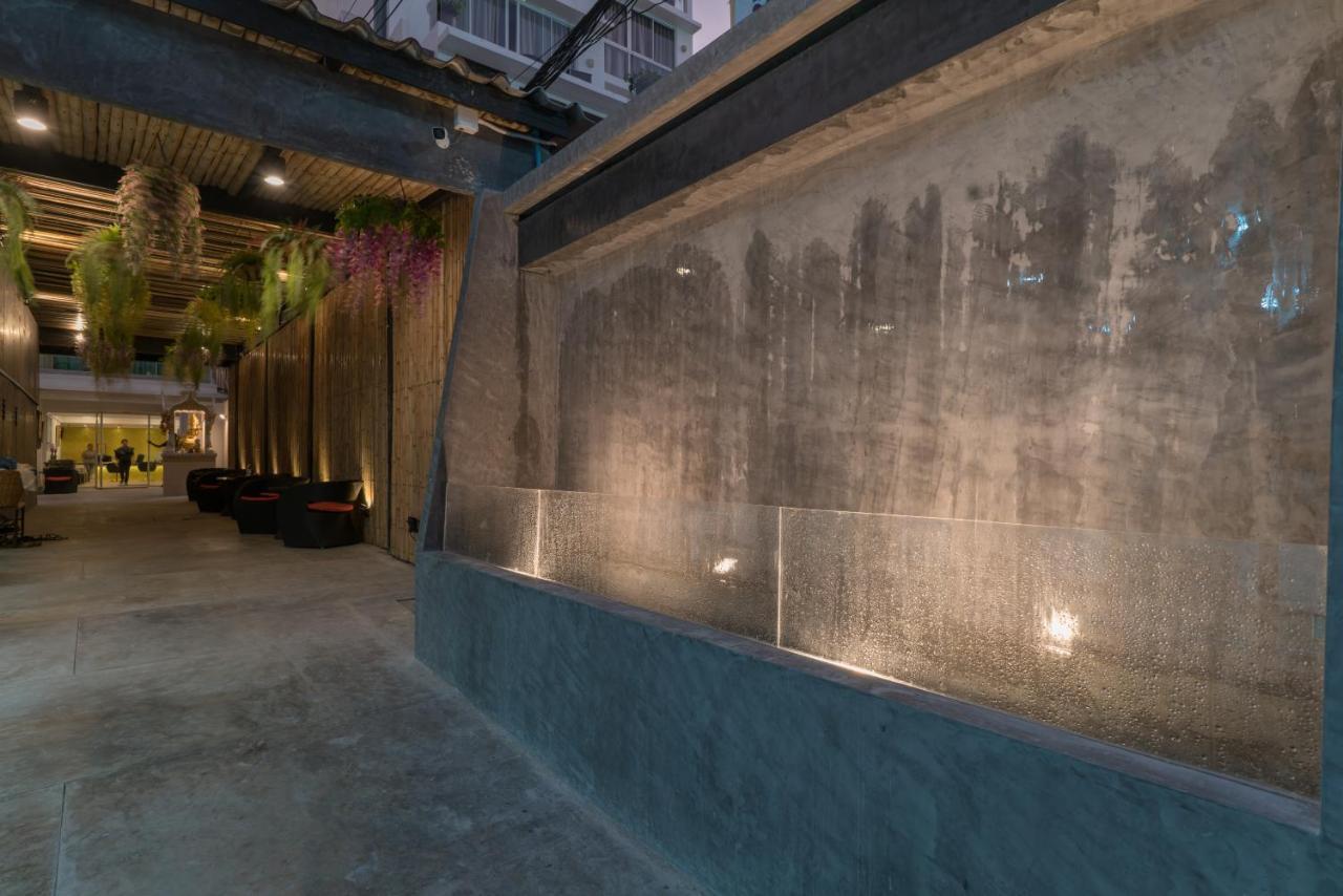 Destinaation Patong Boutique Hotel By The Sea Exterior foto