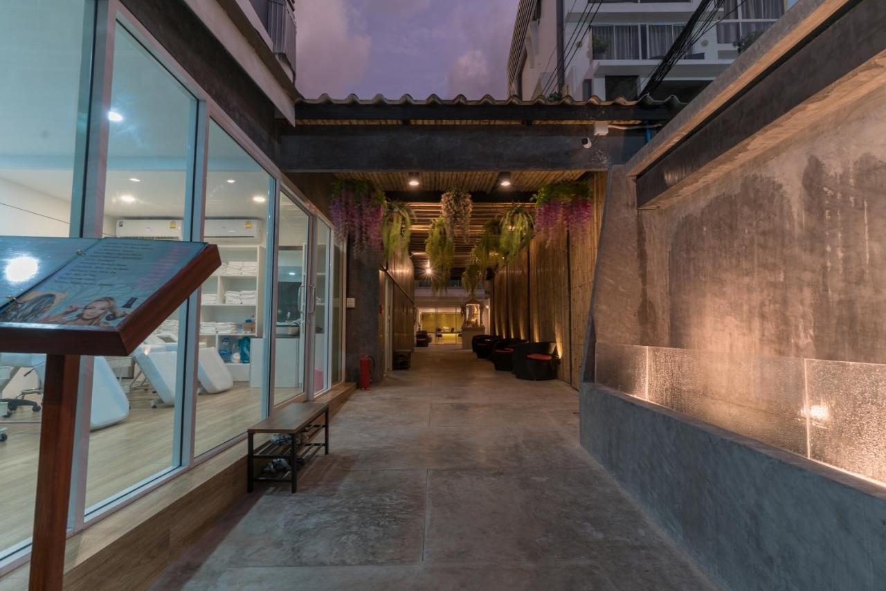 Destinaation Patong Boutique Hotel By The Sea Exterior foto